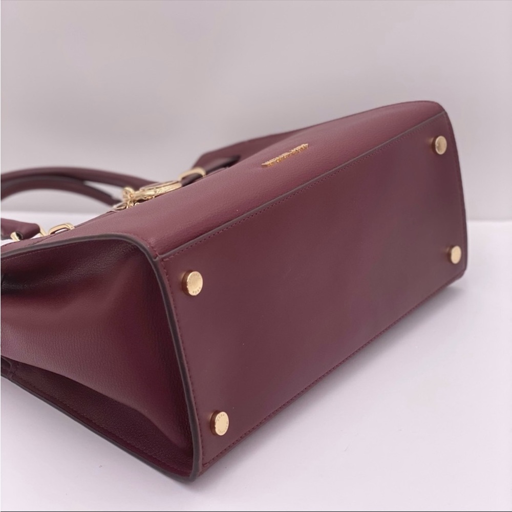 New Michael Kors Hamilton Meidum Satchel
Shoulder Crossbody Bag and Wallet Set - Picture 7 of 15